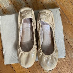 Tory Burch Nude ballet Flat